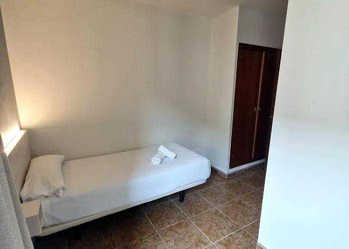 ゲストハウス Rugaca 3*