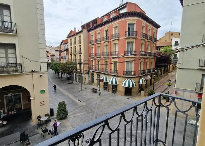 Rugaca ゲストハウス ウエスカ